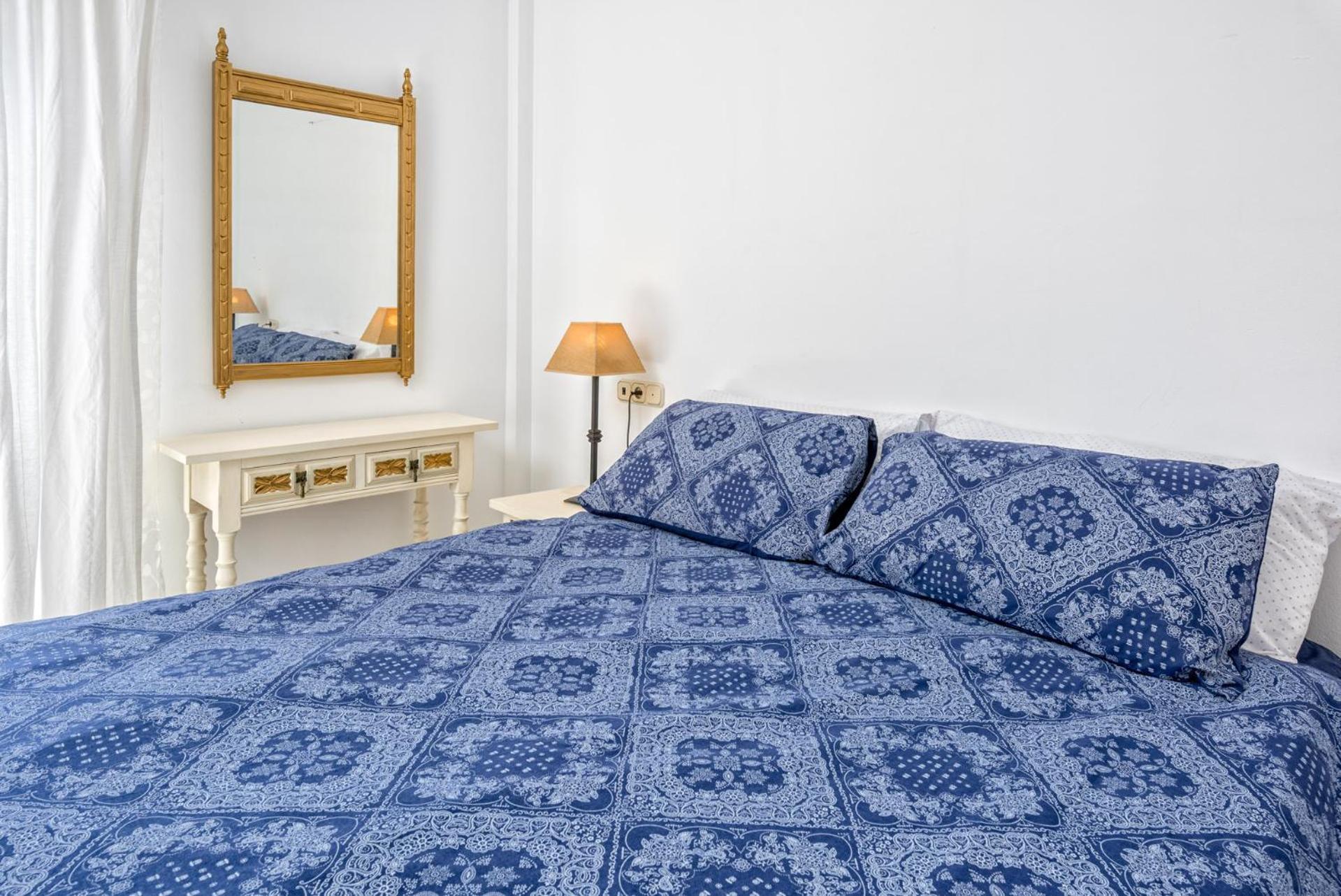 Castillo Sohail Townhouse Near The Beach By Costarentals - Ref 101 Фуэнхирола Экстерьер фото