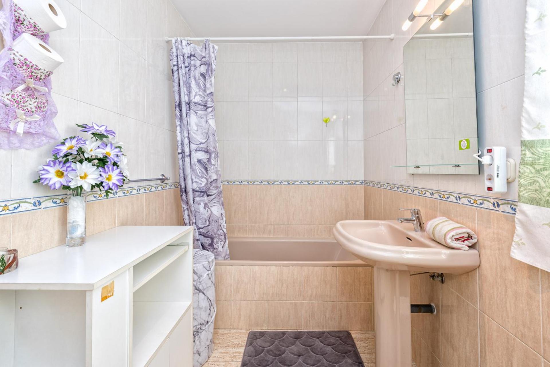 Castillo Sohail Townhouse Near The Beach By Costarentals - Ref 101 Фуэнхирола Экстерьер фото