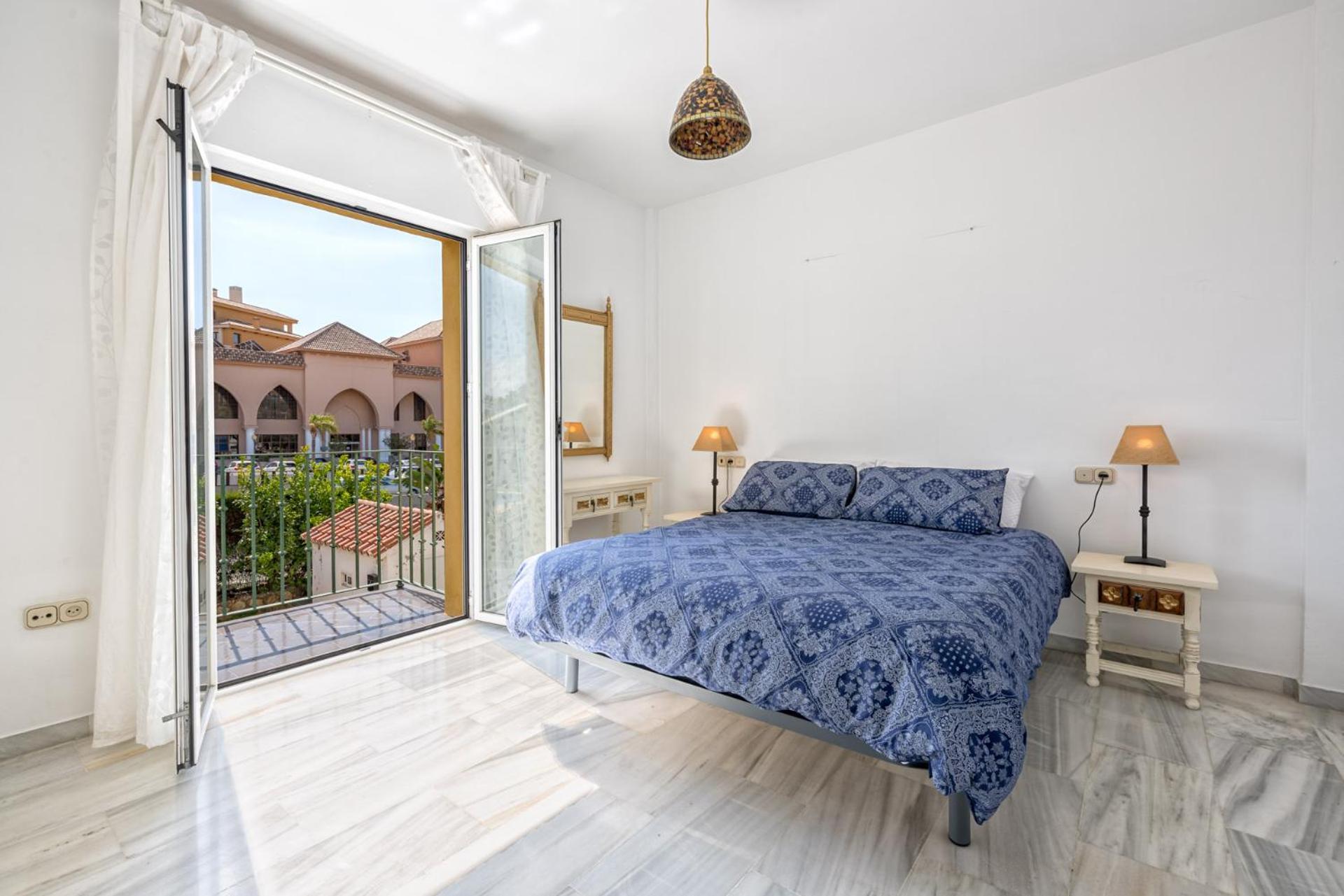 Castillo Sohail Townhouse Near The Beach By Costarentals - Ref 101 Фуэнхирола Экстерьер фото