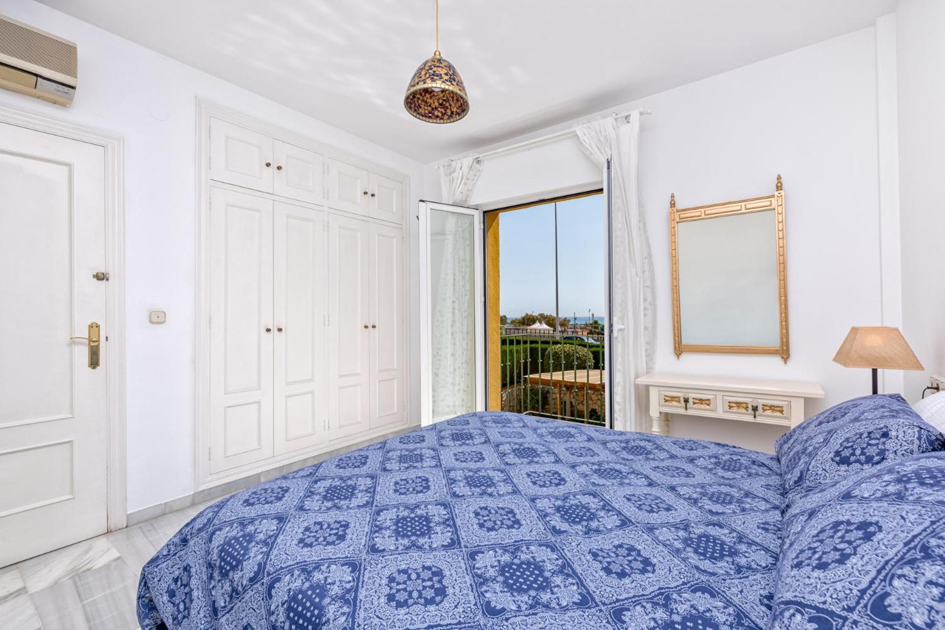 Castillo Sohail Townhouse Near The Beach By Costarentals - Ref 101 Фуэнхирола Экстерьер фото