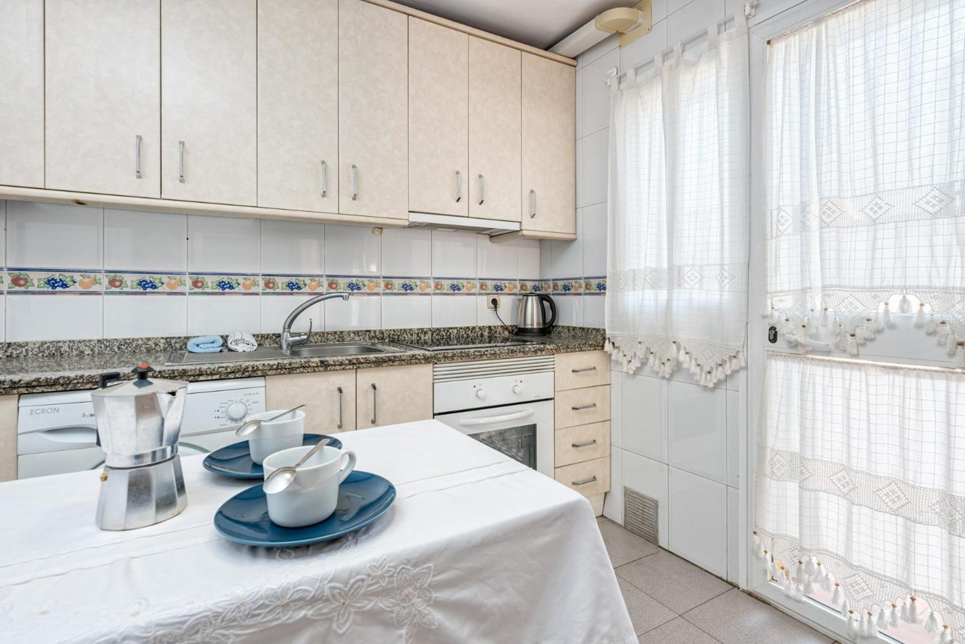 Castillo Sohail Townhouse Near The Beach By Costarentals - Ref 101 Фуэнхирола Экстерьер фото